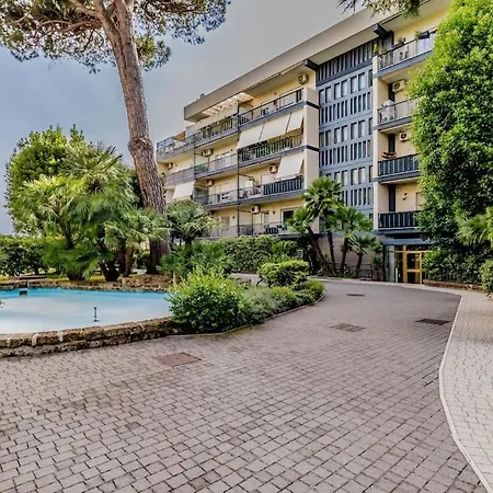 דירה Luxury Front Of Cavalieri Hilton *
