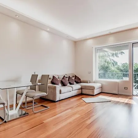Apartment Luxury Front Of Cavalieri Hilton Rom